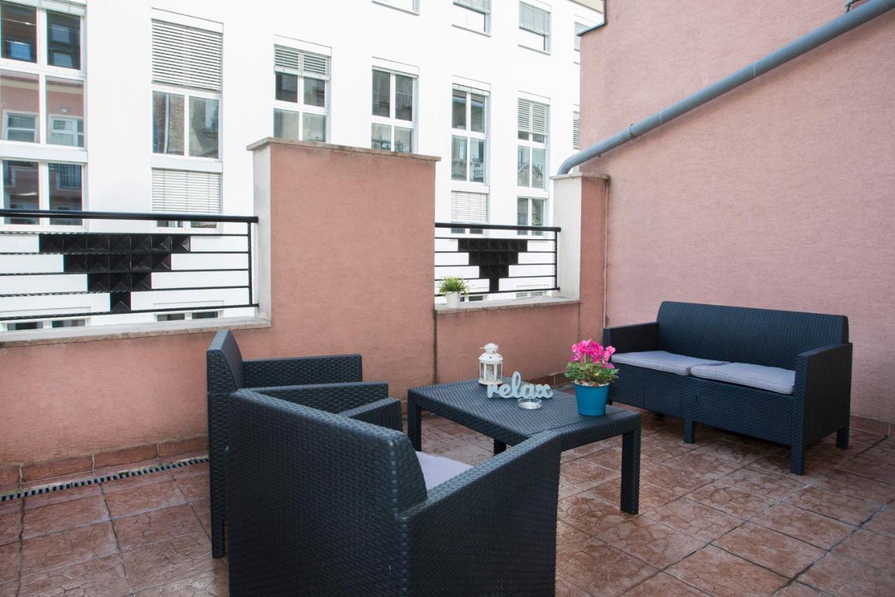 Apartment With Big Terrace — Fotók 3